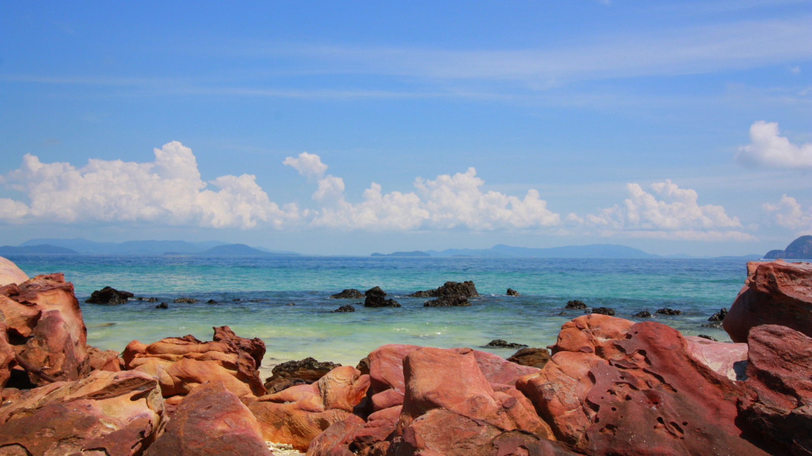 Khai Islands Half-Day Tour from Phuket by Speedboat