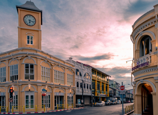 Phuket City Tour: Viewpoints, Wat Chalong & Old Town